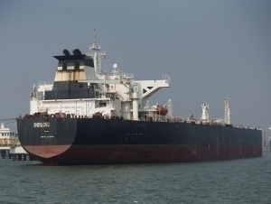 Eron Hormuzdan o‘tish uchun haq olishni boshladi