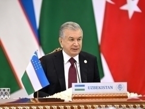 Mirziyoyev calls for increasing aid to Afghanistan