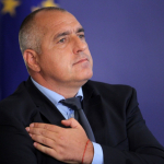 Bosh vazirdan tortib jurnalistlargacha. Bolgariyada karantin qoidasini buzganlar jazolandi