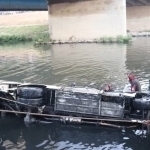 Jazoirda avtobus daryoga tushib ketdi. 18 kishi halok bo‘ldi