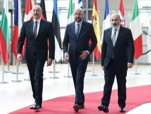 Алиев ва Пашиняннинг Брюсселдаги музокараларидан яхши натижалар кутилмоқда 