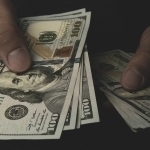 O‘zbekistonda dollar kursi oshdi