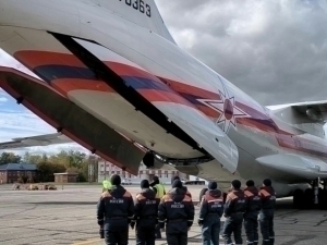 Rossiya Eronga yordam yuborishni boshladi