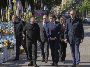 Европа санкцияларни кучайтирмасдан Истанбул саммитини кутмоқда