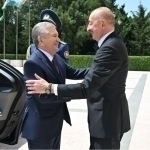Ilham Aliyev solemnly welcomes Shavkat Mirziyoyev