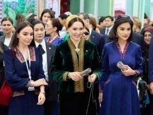 Saida Mirziyoyeva Avazada xalqaro konferensiyada qatnashdi