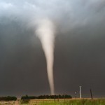 Chikagoga tornado yopirildi