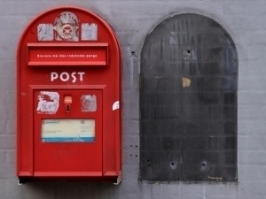 Сўнгги мактуб: Данияда почта хизмати қоғоз хат ташишни тўхтатди