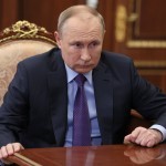 Putin Qrim ko‘prigini portlatilishiga Rossiya javob qaytarishini aytdi