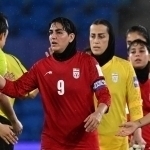 Oilasiga bosimlar sabab eronlik futbolchilar mamlakatga qaytmoqda