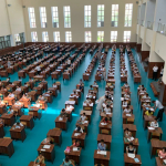 Viloyatlik abituriyentlar o‘z hududidan test topshirsa bo‘ladi – DTM direktori