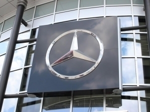 Mercedes-Benz'га қарши тергов тугади. Эвазига у 150 млн доллар тўлайди