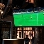 Restaurants broadcasting sports games without license warned by Justice Ministry