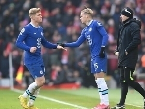 “Chelsi” futbolchisi “prava”siz mashina haydagani uchun jazolandi