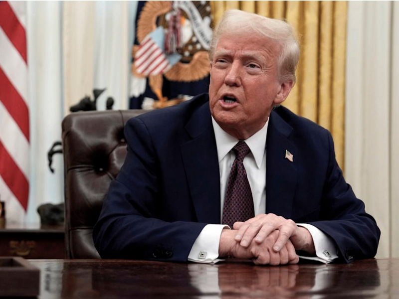 Tramp 3 yil avvalgi tintuvlar uchun hukumatdan tovon olmoqchi