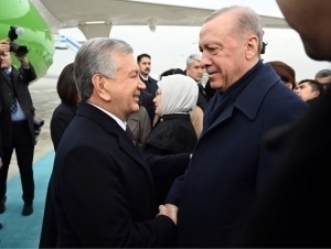 Shavkat Mirziyoyev Turkiyaga yetib bordi