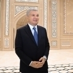 Shavkat Mirziyoyev Imom Moturidiy yodgorlik majmuasini borib ko‘rdi