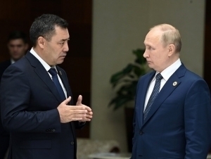“Хитой – Қирғизистон – Ўзбекистон” темир йўлини қуриш учун Путиндан розилик олганман – Жапаров