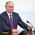 Тезкор: Путин яна президентликка номзодини қўймоқчи
