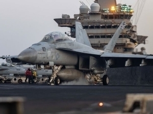 АҚШ қирувчи самолёти Қизил денгизга қулаб тушди – CNN