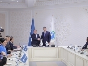 Икки етакчи фракция — бир “блок”ка бирлашди