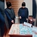 Тошкентда тадбиркордан пул ундирмоқчи бўлган икки солиқ инспектори ушланди