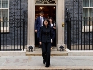 Саида Мирзиёева Британия Бош вазирининг қароргоҳига борди