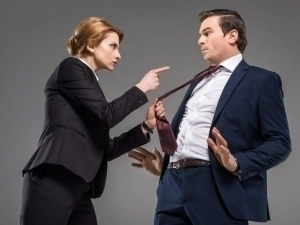 Аёллар ролидаги ўзгариш туғилишга таъсир қилмоқда – тадқиқот