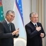 Gurbanguli Berdimuhamedov Shavkat Mirziyoyevni tug‘ilgan kuni bilan tabrikladi