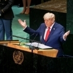 Tramp Nobel olish uchun kampaniya olib bormoqda