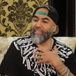 San Jay Sherali Jo‘rayevning qo‘shiqlarini ruxsatsiz kuylagani uchun jazolandi