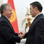 Shavkat Mirziyoyev Sadir Japarovni tabrikladi