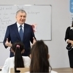 Mirziyoyev maktab bitiruvchilariga tabrik yo‘lladi