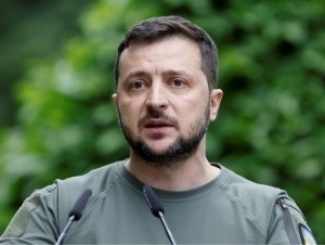 “Bu men va Putinning ishi”. Zelenskiy hududlar masalasini o‘zi hal qilishini aytdi
