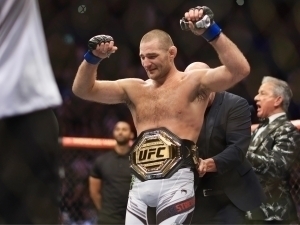  UFC чемпиони автоҳалокатга учради