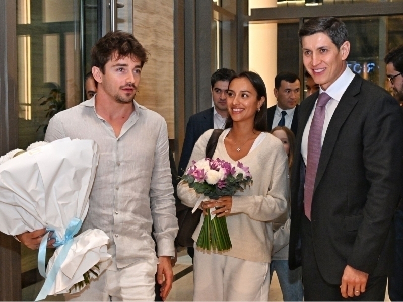 “Ferrari” piloti Sharl Lekler Toshkentga keldi (video)