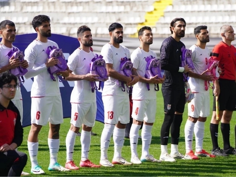 Eron terma jamoasi Minabdagi maktab o‘quvchilarini yod oldi (video)