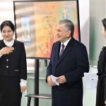 Mirziyoyev Andijondagi 55-maktabga tashrif buyurdi