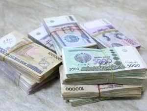 Officials steal 935 million soums in salary fraud at Mirzachul medical association