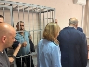 Россияда қамоққа олинган 8 озарбайжонликларнинг ҳибсда қолиш муддати узайтирилди