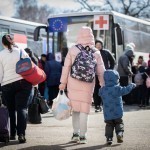 Ukrainalik qochqinlar Yevropada urush tugaganidan keyin ham qolishi mumkin – Yevrokomissiya