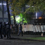 Jeenbekov Bishkekda favqulodda vaziyat joriy etmoqda. OAV faoliyatiga to‘siqlar qo‘yilyapti