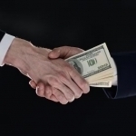 O‘zbekiston korrupsiya indeksida uch pog‘ona pastladi