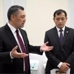 Japarov bolalarning o‘limi ortidan vazirni tanqid qildi (video)