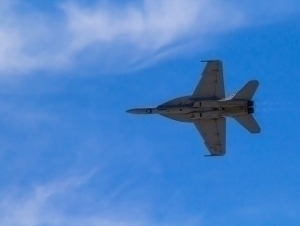 Qrimda An-26 samolyot qulab tushdi. O‘nlab qurbonlar bor