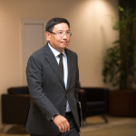 Yerbolat Dosayev: Go‘sht va non qimmatlashmoqda, benzin arzonlashyapti