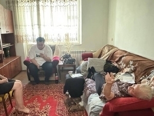 Chirchiqda daydi hayvonlarni ovqatlantirgani uchun jazolangan ayol uyidan o‘lik holda topildi
