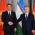 Shavkat Mirziyoyev Turkistonda Sadir Japarov bilan uchrashdi