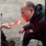 O‘zbek so‘mini yoqib, tamaki tutatgan xorijliklar jazolandi (video)