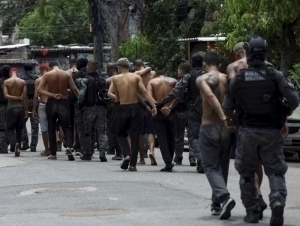 Бразилияда полиция ўтказган йирик операцияда 64 киши ҳалок бўлди 